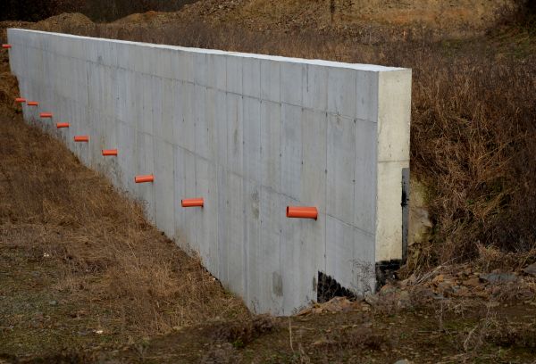 Cost of Hillside Drainage Installation in Knoxville