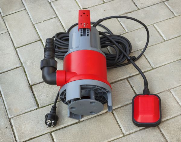 Submersible Pump Installation in Knoxville