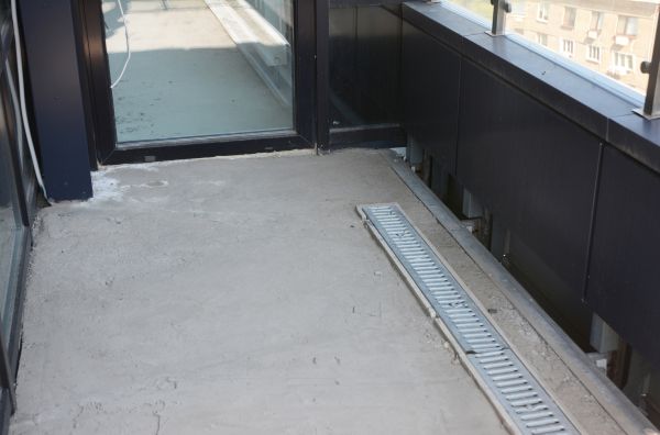 Cost of Veranda Drain Installation in Knoxville